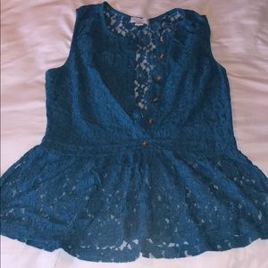 Size Large Top